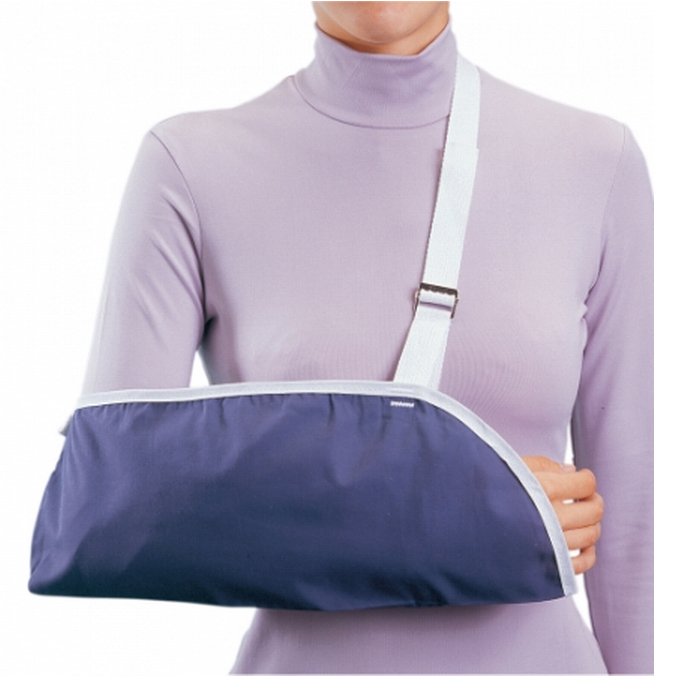 ProCare� Arm Sling, Small-Arm Sling Procare� Clinic Buckle Closure / Adjustable Strap Small